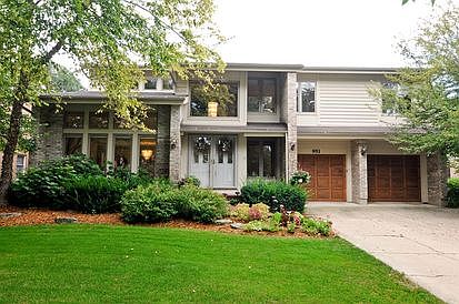 1st image of 951 W Carolyn Dr