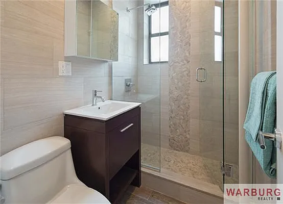 Sold by Warburg | media 5