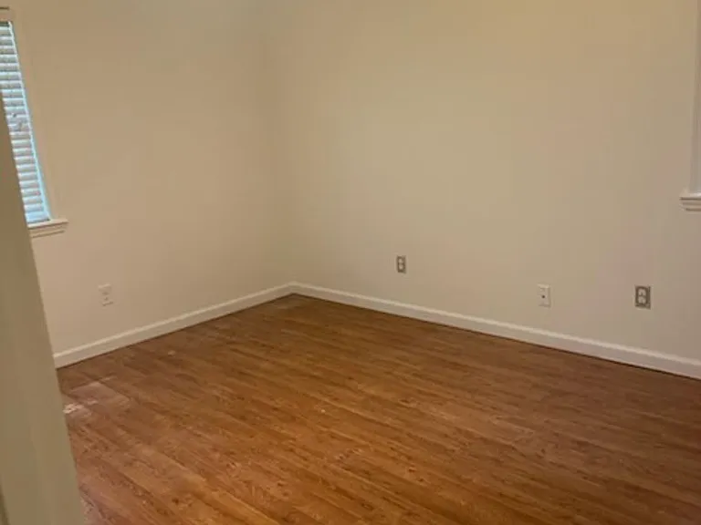 156 W Ozarka St — Photo 3