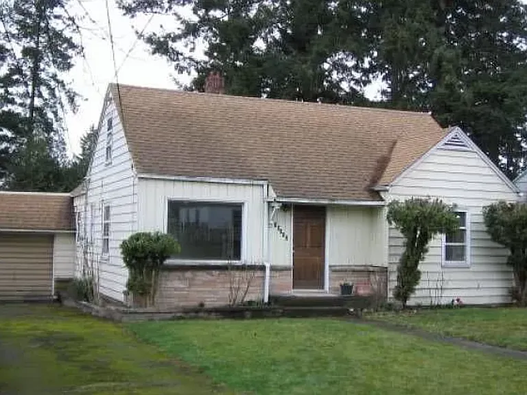 14057 23rd Pl NE — Photo 1