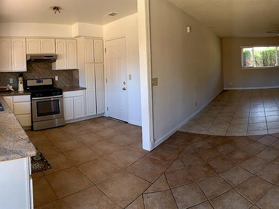 5th image of 3432 Davidson Dr