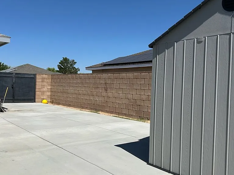 432 Thomas St — Photo 29