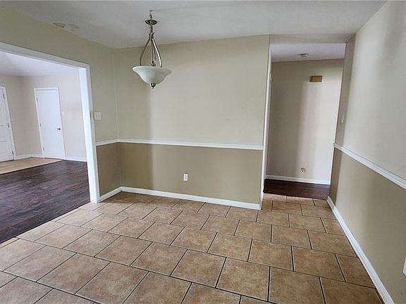 4th image of 108 Riverview Dr