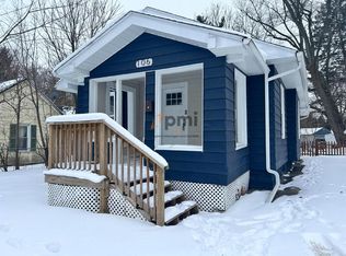 106 Carter St, La Porte, IN 46350