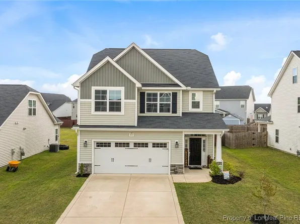 5217 Whirlaway Ln, Hope Mills, NC 28348