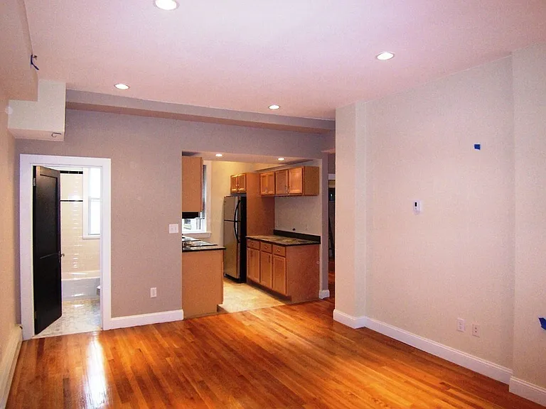 61 Park Dr #22 — Photo 3