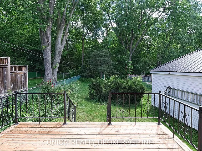 87 Midland Ave — Photo 23