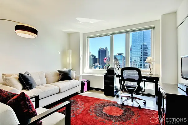 Rented by City Connections Realty | media 26