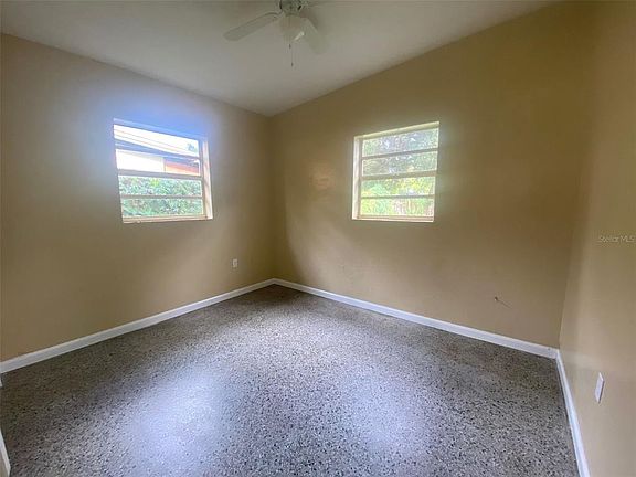 4th image of 7633 Daetwyler Dr