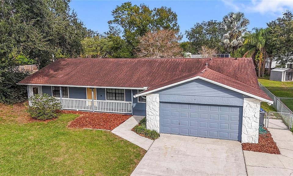 1st image of 614 Hickory Lake Dr