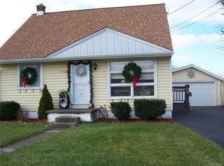 1526 98th St, Niagara Falls, NY 14304