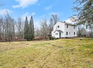 6 Balch Ln, Morris, CT 06763