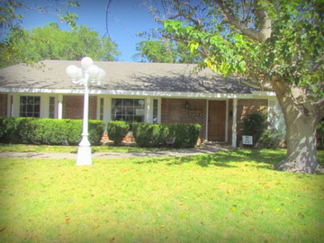 1st image of 1416 Haywood Ave