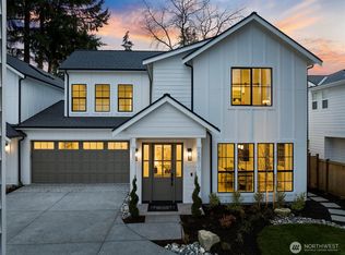 12815 NE 104th St, Kirkland, WA