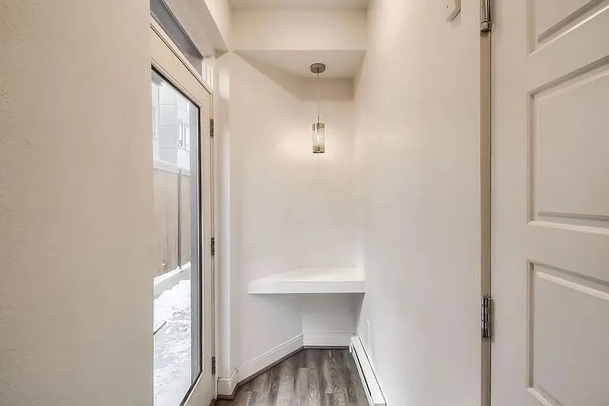 Building Photo - 3536 Navajo St #102