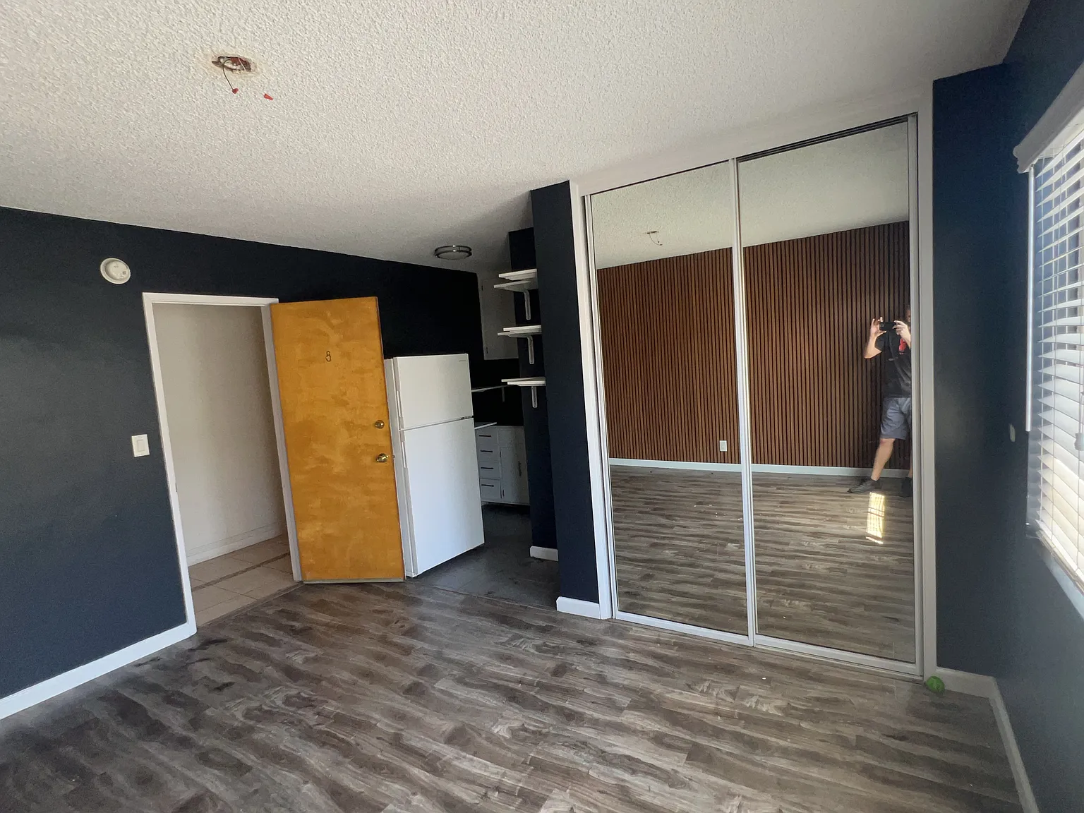 Studio, $1,350 — Photo 4