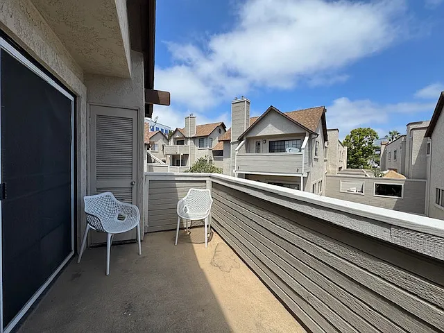 9290 Towne Centre Dr #83 — Photo 15