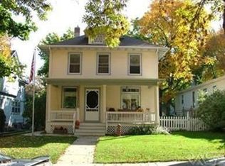 220 N Summit Ave, Sioux Falls, SD 57104