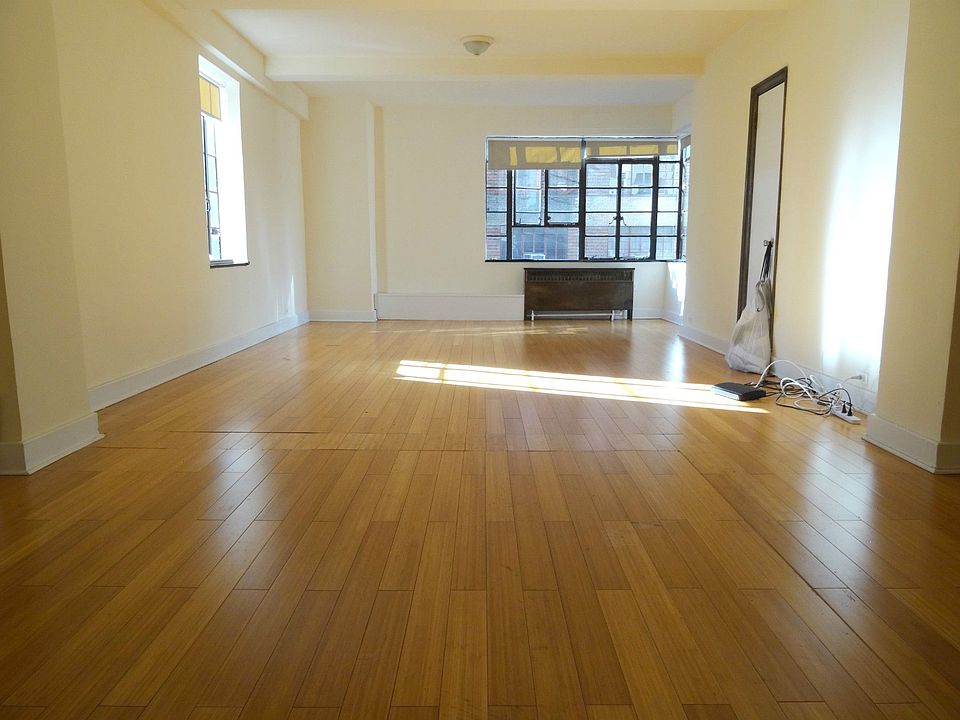 1st image of 307 E 44th St APT 1222