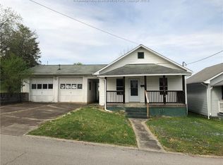 615 Spring St, Saint Albans, WV 25177