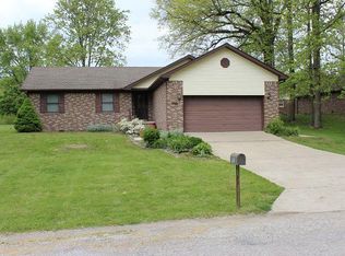 157 E Briarwood Ln, Brazil, IN