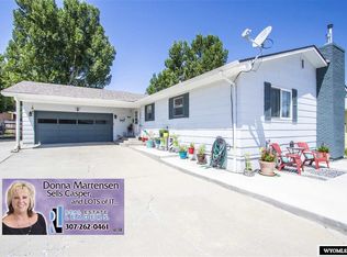 110 Sherwood Cir, Casper, WY 82609