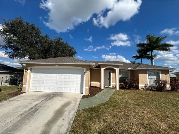 813 SW 10th PL, CAPE CORAL, FL 33991