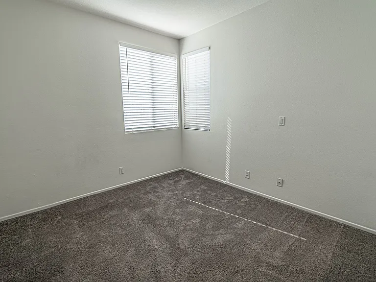 25410 Dry Creek Ct — Photo 13