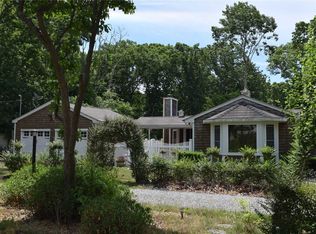 14 Elizabeth Way, Ridge, NY 11961