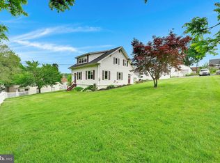 25 W Mill St, Pine Grove, PA 17963