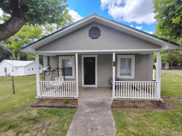 207 Jackson Ave, Erwin, TN 37650