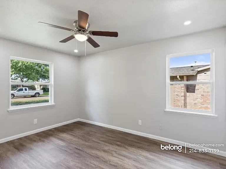 819 Wateka Way — Photo 11