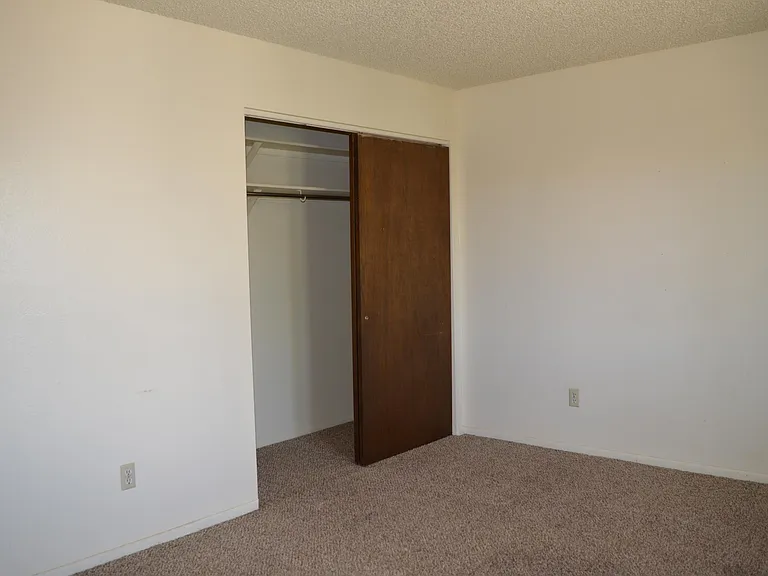 D 1/4 Rd — Photo 17