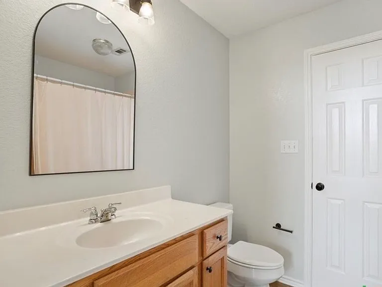 8600 Five Wells Rd — Photo 9