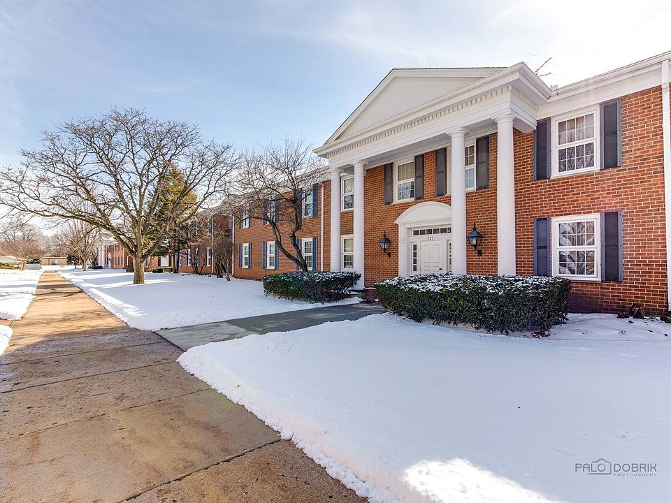 1st image of 521 Coventry Ln APT 15