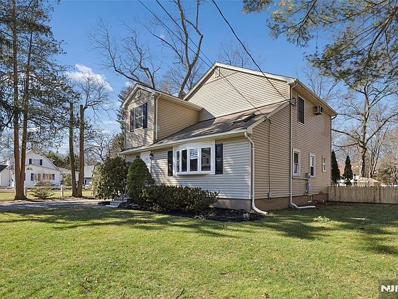 2nd image of 18 South Rd