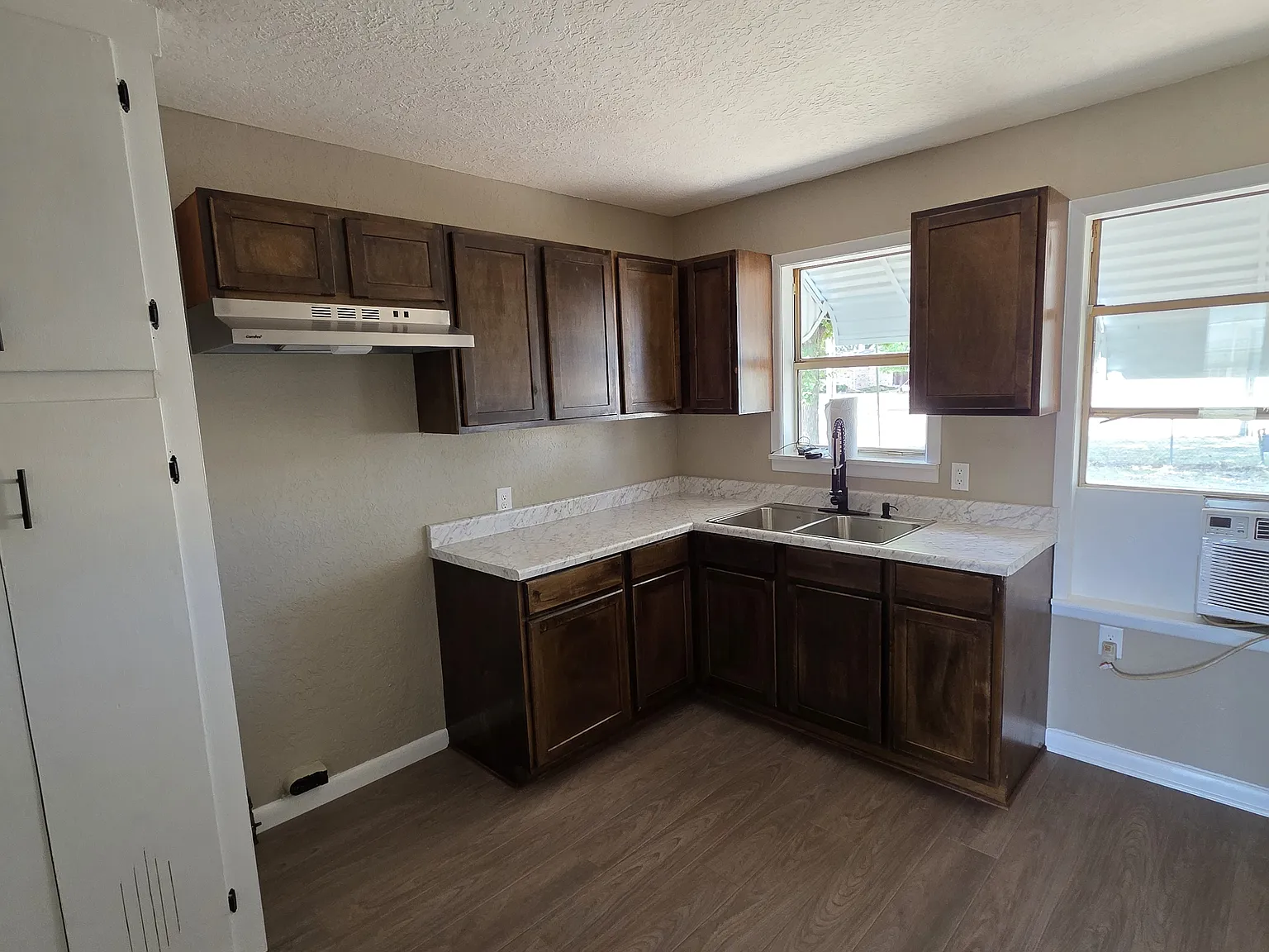 2 bed, 728 sqft, $850 — Photo 4