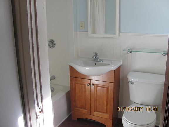 3rd image of 275 Pine Street # First Floor