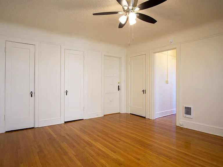1944 NW Johnson St #301 — Photo 3