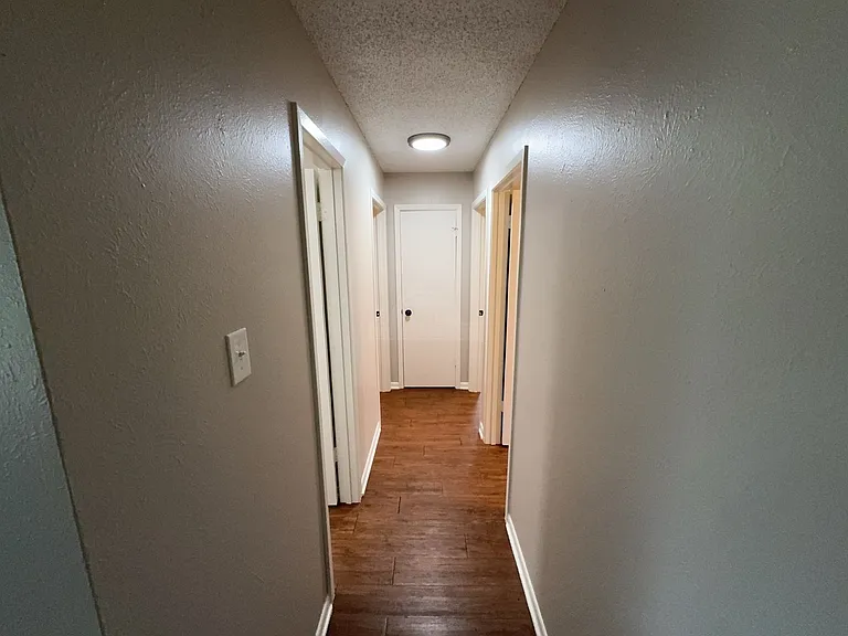 1205 Kathey Dr — Photo 8