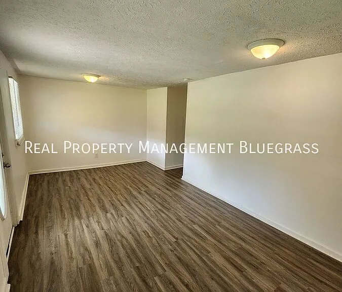 207 Mount Vernon Rd #B — Photo 2