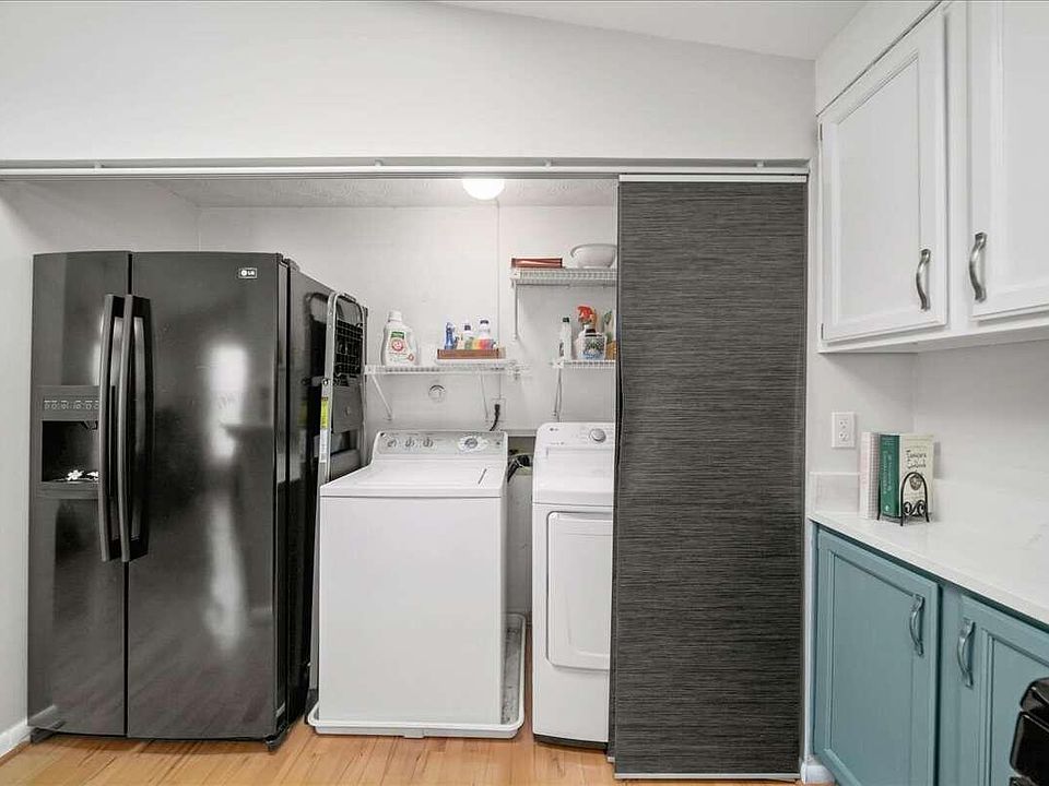 1st image of 1315 Keys Lake Dr NE #1315