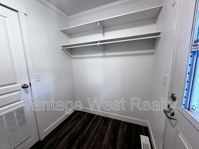 5235 Chase Rd — Photo 22