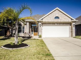 17922 Obelisk Bay Dr, Cypress, TX 77429