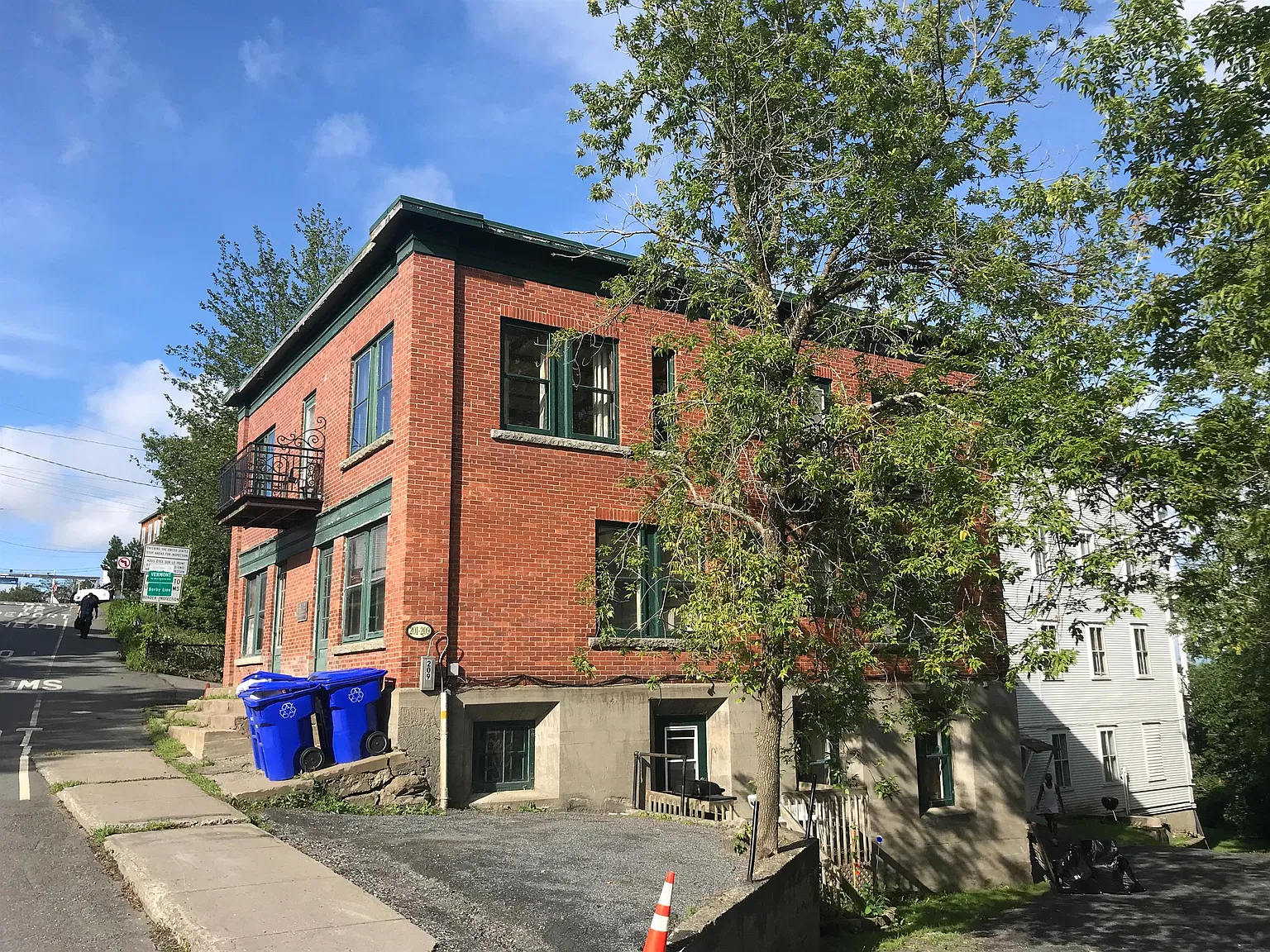 18 Main Street - 3 — Photo 2
