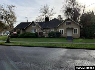 212 Monmouth Ave S, Monmouth, OR 97361