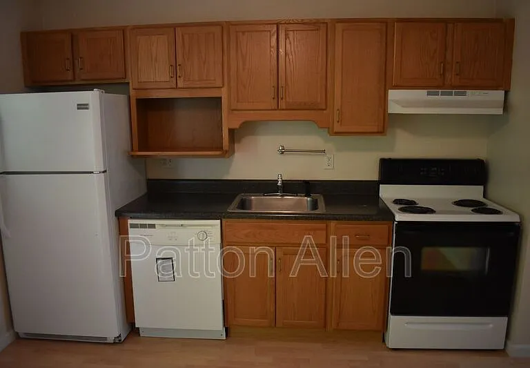 171 Citadel Dr #173D — Photo 7