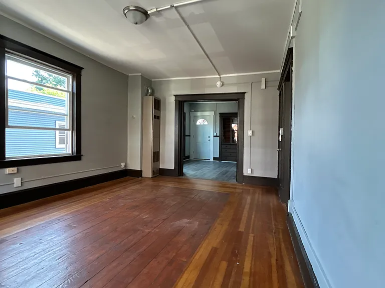 31 Chestnut St #2-C — Photo 13