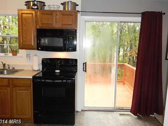 5th image of 8606 Leslie Ct