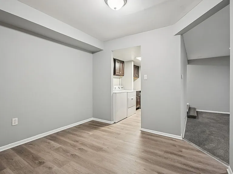 Aspen Apartments in Whitehall — Photo 58